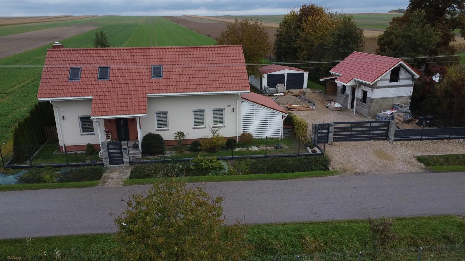 Konstrukcje i dachy - realizacja Drew-DomBud 31