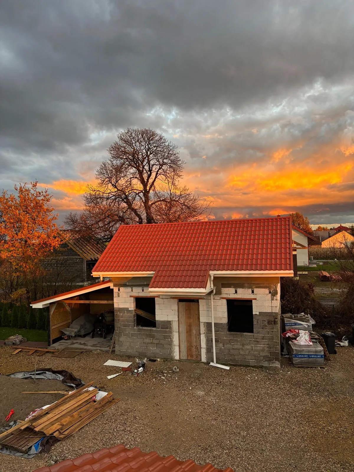 Remonty i przebudowy - realizacja Drew-DomBud 5